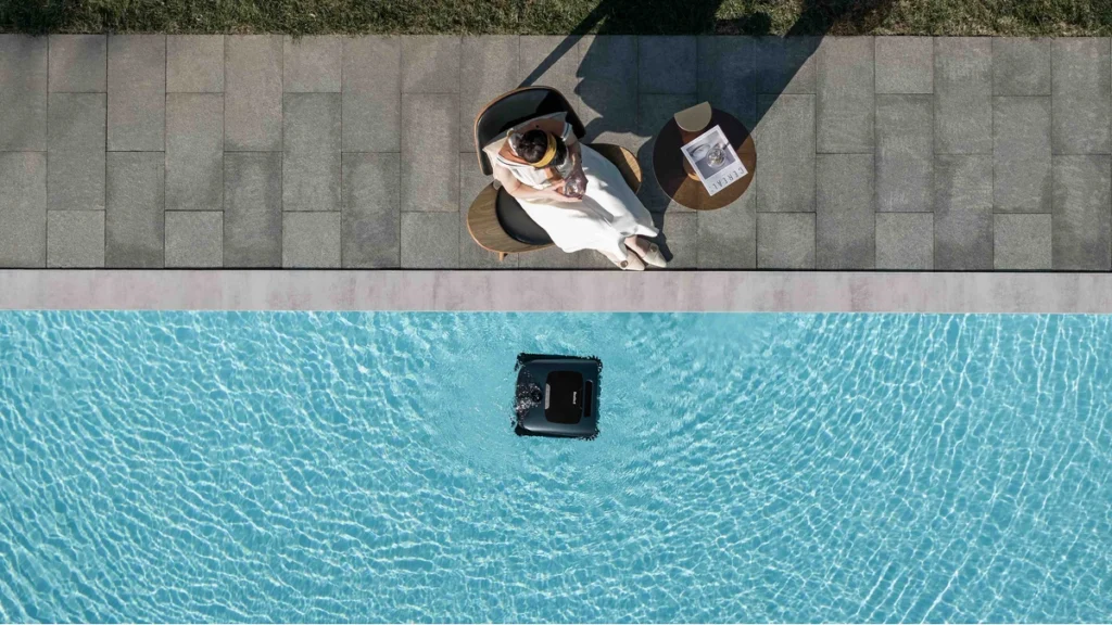 Beatbot enthüllt Aquasense 2 Ultra, der erste 5-in-1-Pool-Roboter der Welt und von AI angetrieben