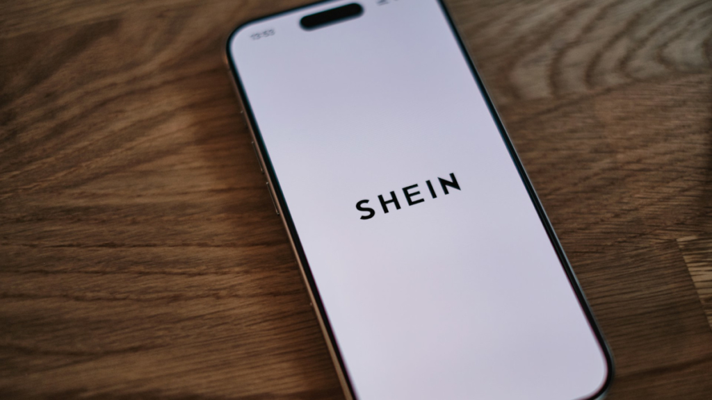 Shein erhielt in Frankreich eine Rekordfeine