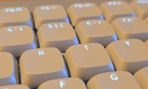 Lofree Flow Lite 84 Test: die kompakte mechanische Tastatur mit elegantem Stil