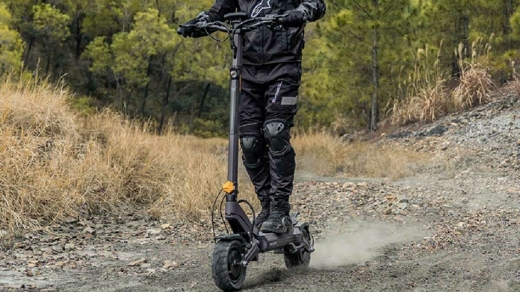 Urbane Mobilität: Ausom-Strom zum reduzierten Preis für die Geekbuying Mega Promotion