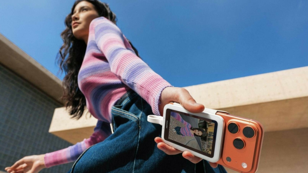 Insta360 Snap: ein magnetischer Smartphone-Bildschirm, der Ihre Selfie-Kamera töten will