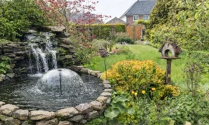 Poposoap Fountain Kit: Installieren Sie Ihren eigenen Wasserstrahl in 10 Minuten in Ihrem Garten