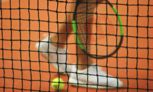 Roland-Garros erlaubt vernetzte Sensoren, aber die Technologie spaltet die Spieler