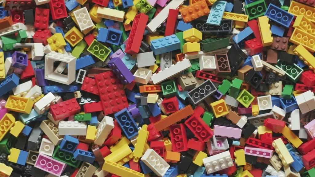 Ein ungewöhnlicher Betrug: Er ersetzt Lego durch Nudeln und kassiert 30.000 Dollar