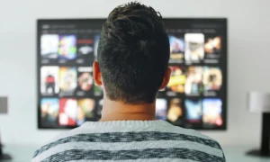 IPTV: Arcom hilft Ihnen, Fakten von Fiktionen zu unterscheiden, um legal zu bleiben