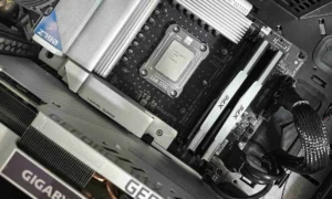 Darty bringt sein eigenes Hardware-Angebot auf den Markt: eine Geschenkkarte im Wert von 50 CHF ab 200 CHF, um das Event zu feiern!
