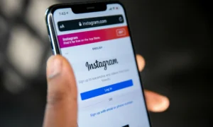 Mit Instagram können Sie den Haupt-Feed-Algorithmus anpassen