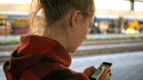 Teenager-Smartphone.