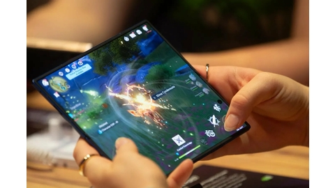 Samsung Fold_02