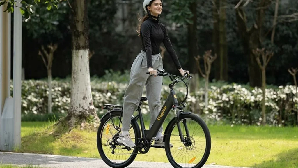 Autonomie, Komfort, Ausstattung: 3 Tourol/Eleglide-Elektrofahrräder, die einen Umweg wert sind