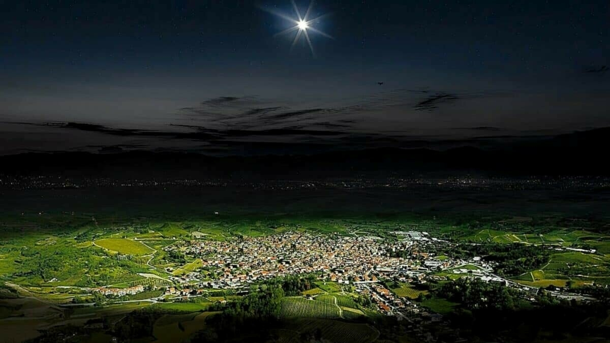 Reflect Orbital: Der Satellit, der die Nacht zum Tag machen will, bekommt grünes Licht