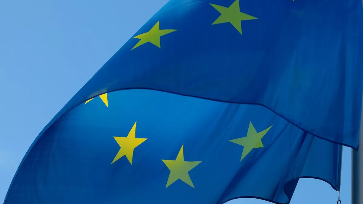 Grünes Licht unter Auflagen in Brüssel für die Übernahme von Warner durch Paramount