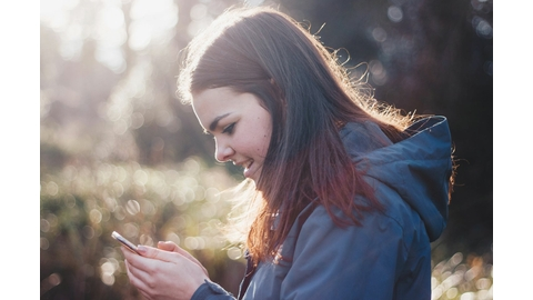 Teenager-Smartphone