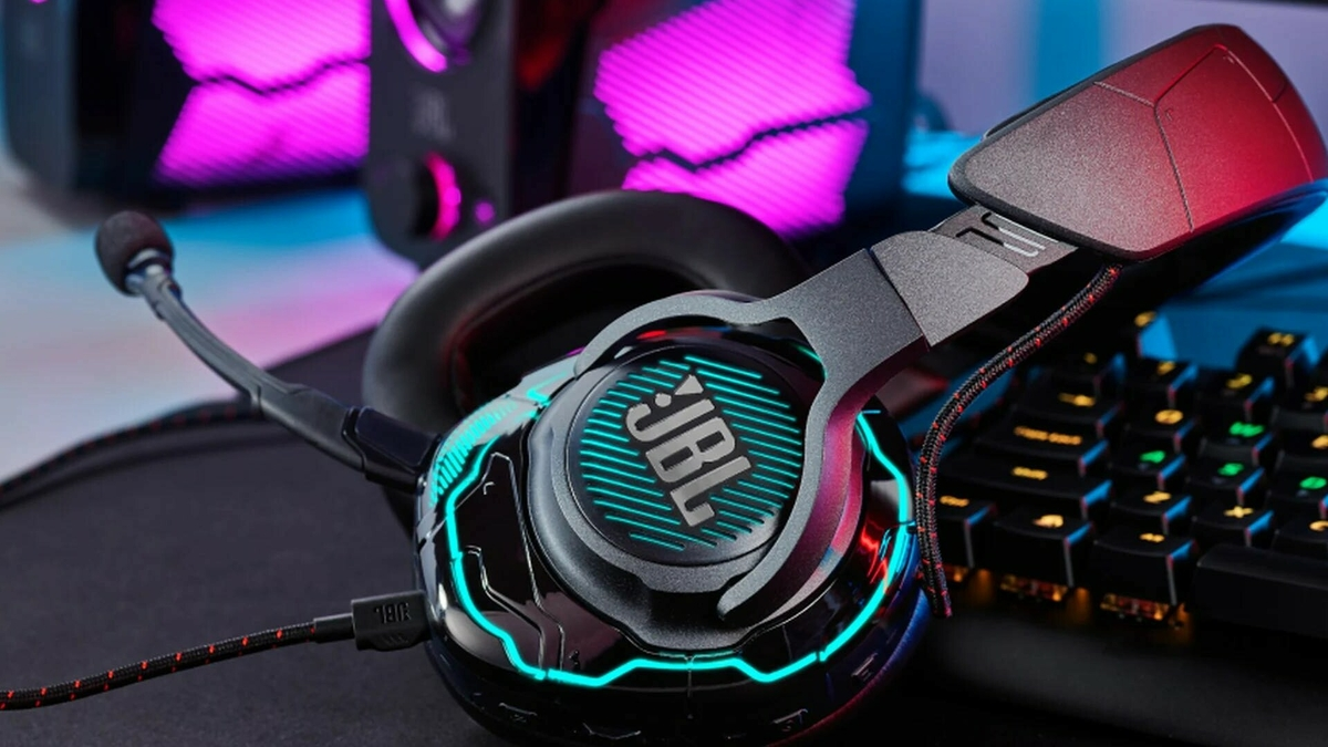 Top 3 des Tages: JBL Quantum ONE für 80 €, Garmin Edge 540 Computer für 169 € und Logitech MX Master 4 für Mac für 82 €