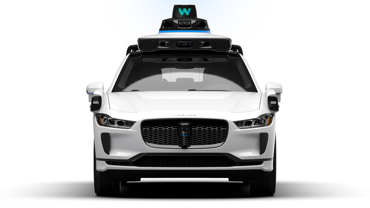 Waymo-Robotertaxi ruft Polizei wegen bewaffneter Passagiere