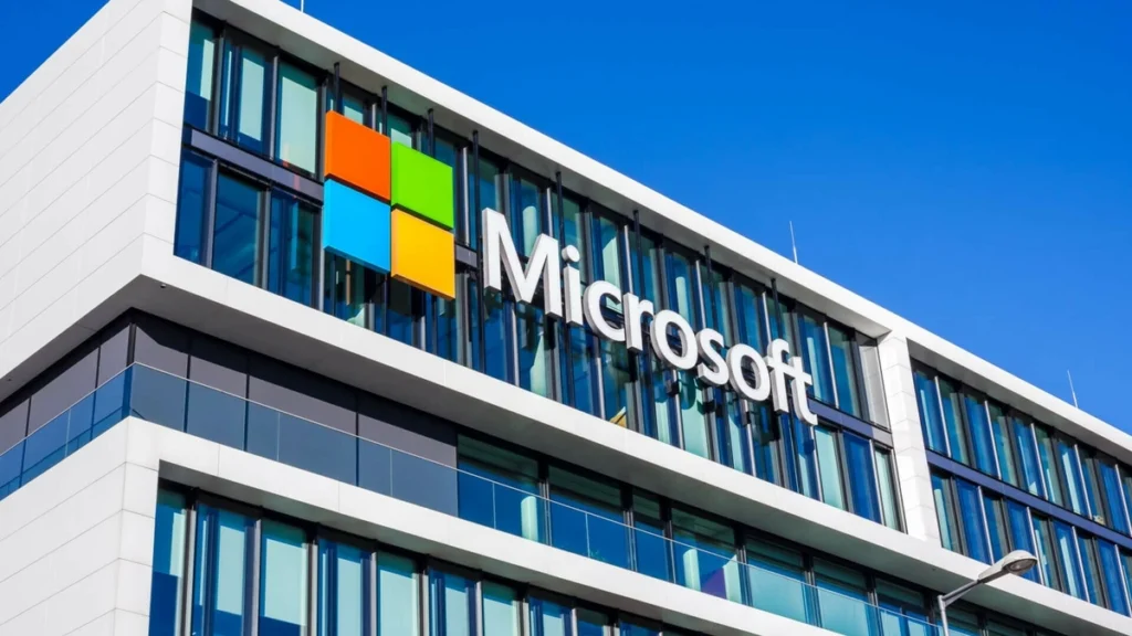 Microsoft: Eine Schlüsselfigur bei LinkedIn und Microsoft 365 verlässt das Unternehmen