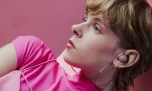 Top 3 des Tages: CMF Headphone Pro für 50 CHF, Philips Evnia 34″-Curved-Screen für 190 CHF und Sony-Kopfhörer für 149 CHF