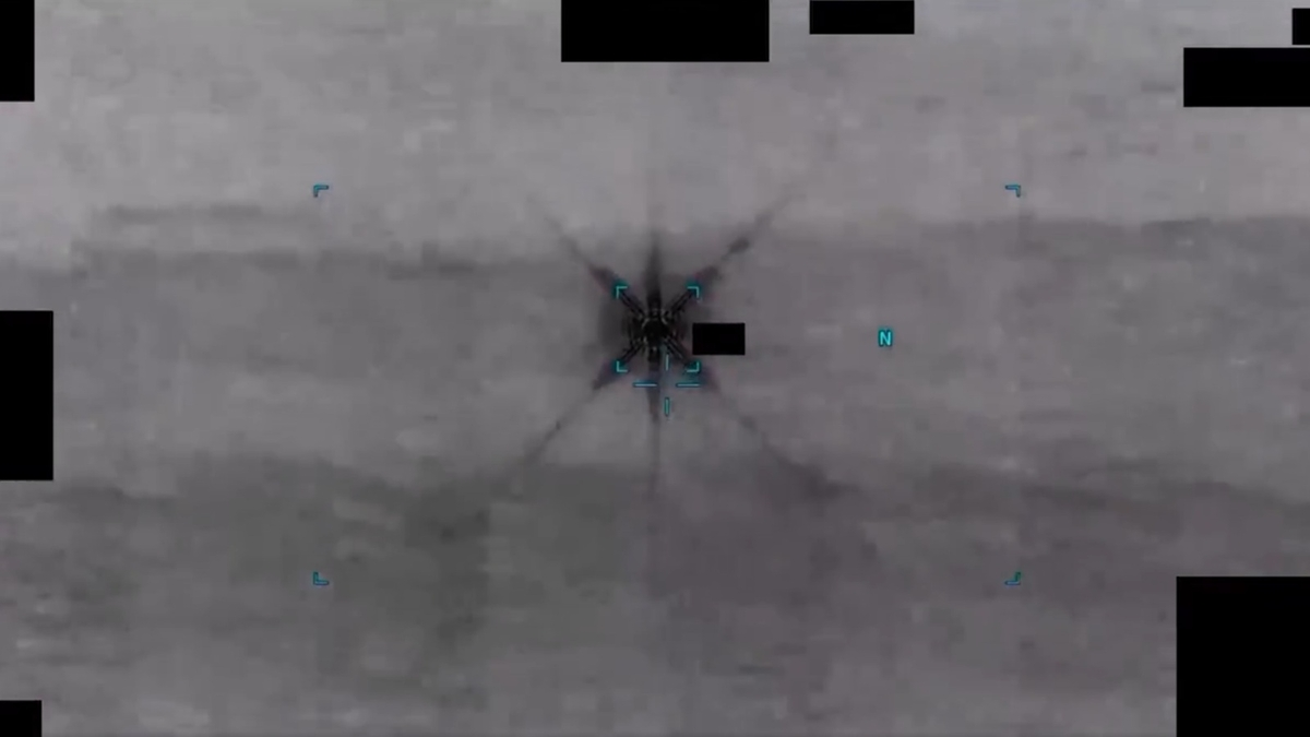 UFO-Akten: Das Pentagon enthüllt ein stilles und schillerndes dreieckiges UFO